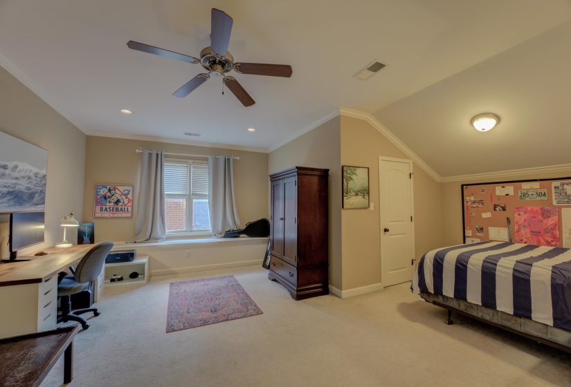 10169 GRAVETYE PL, Collierville, Tennessee 38017, 5 Bedrooms Bedrooms, 9 Rooms Rooms,3 BathroomsBathrooms,Residential,For Sale,GRAVETYE,10219631