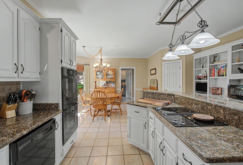 337 REVELL CV, Collierville, Tennessee 38017, 4 Bedrooms Bedrooms, 7 Rooms Rooms,2.1 BathroomsBathrooms,Residential,For Sale,REVELL,10219633