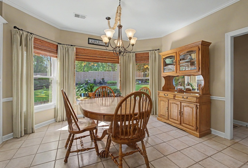 337 REVELL CV, Collierville, Tennessee 38017, 4 Bedrooms Bedrooms, 7 Rooms Rooms,2.1 BathroomsBathrooms,Residential,For Sale,REVELL,10219633