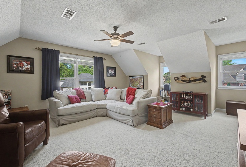 337 REVELL CV, Collierville, Tennessee 38017, 4 Bedrooms Bedrooms, 7 Rooms Rooms,2.1 BathroomsBathrooms,Residential,For Sale,REVELL,10219633