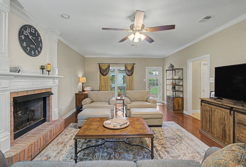 337 REVELL CV, Collierville, Tennessee 38017, 4 Bedrooms Bedrooms, 7 Rooms Rooms,2.1 BathroomsBathrooms,Residential,For Sale,REVELL,10219633