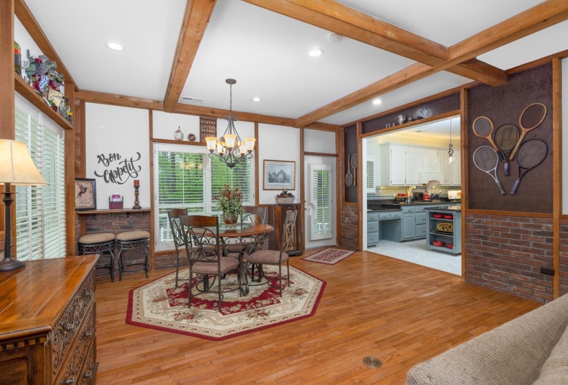 100 WOODRUN CIR, Middleton, Tennessee 38052-4460, 3 Bedrooms Bedrooms, 11 Rooms Rooms,3.2 BathroomsBathrooms,Residential,For Sale,WOODRUN,10219637