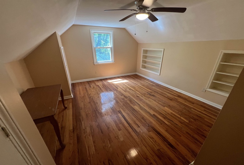 3486 STEELE ST, Memphis, Tennessee 38127, 5 Bedrooms Bedrooms, 8 Rooms Rooms,1.1 BathroomsBathrooms,Residential,For Sale,STEELE,10219640