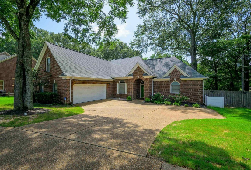 285 GREAT FALLS RD, Collierville, Tennessee 38017, 4 Bedrooms Bedrooms, 8 Rooms Rooms,3 BathroomsBathrooms,Residential,For Sale,GREAT FALLS,10219643