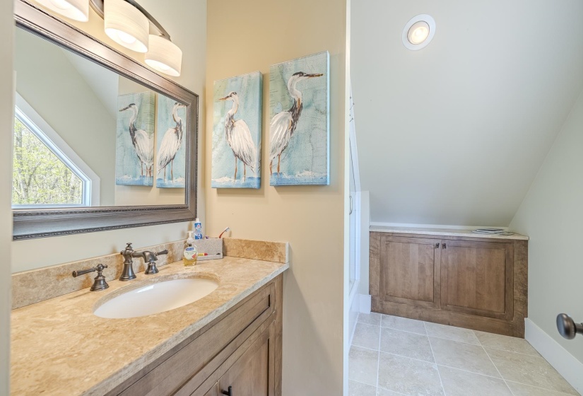 40 GENTLE RIDGE WAY, Savannah, Tennessee 38372, 3 Bedrooms Bedrooms, 8 Rooms Rooms,2 BathroomsBathrooms,Residential,For Sale,GENTLE RIDGE,10219649