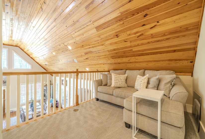 40 GENTLE RIDGE WAY, Savannah, Tennessee 38372, 3 Bedrooms Bedrooms, 8 Rooms Rooms,2 BathroomsBathrooms,Residential,For Sale,GENTLE RIDGE,10219649