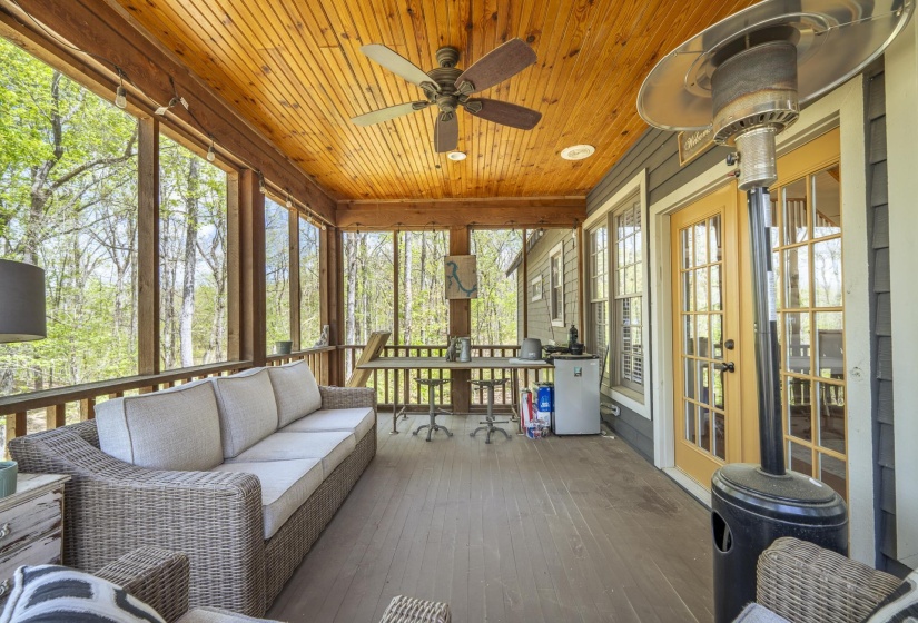 40 GENTLE RIDGE WAY, Savannah, Tennessee 38372, 3 Bedrooms Bedrooms, 8 Rooms Rooms,2 BathroomsBathrooms,Residential,For Sale,GENTLE RIDGE,10219649