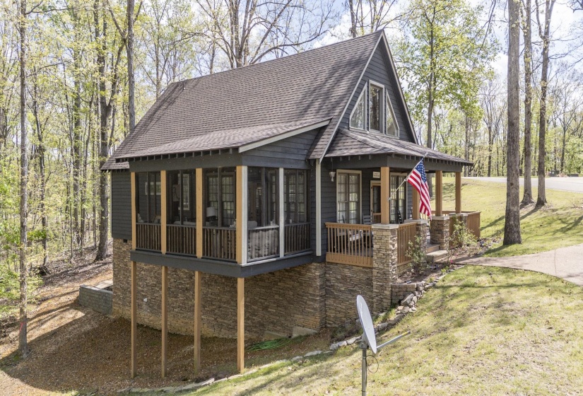 40 GENTLE RIDGE WAY, Savannah, Tennessee 38372, 3 Bedrooms Bedrooms, 8 Rooms Rooms,2 BathroomsBathrooms,Residential,For Sale,GENTLE RIDGE,10219649