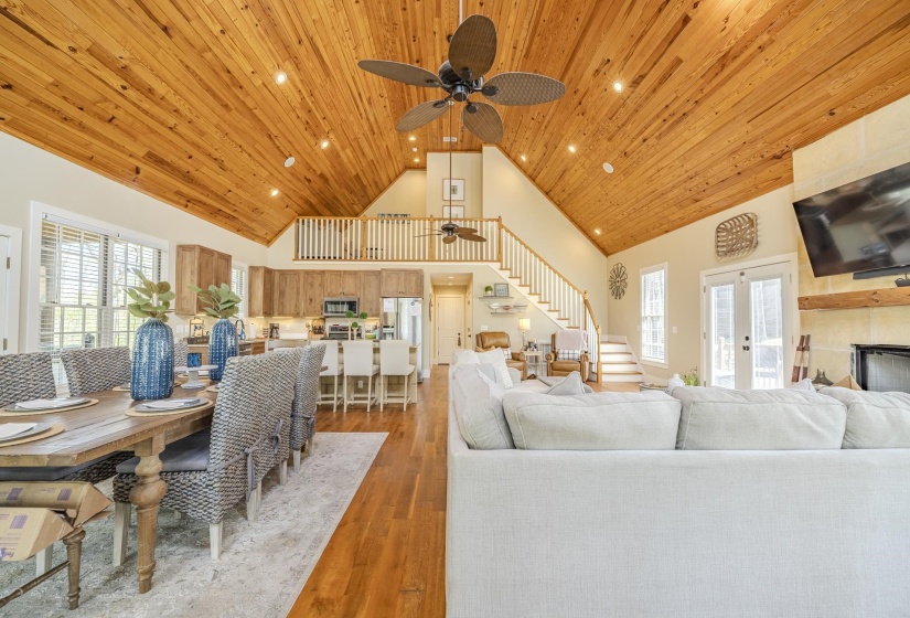 40 GENTLE RIDGE WAY, Savannah, Tennessee 38372, 3 Bedrooms Bedrooms, 8 Rooms Rooms,2 BathroomsBathrooms,Residential,For Sale,GENTLE RIDGE,10219649