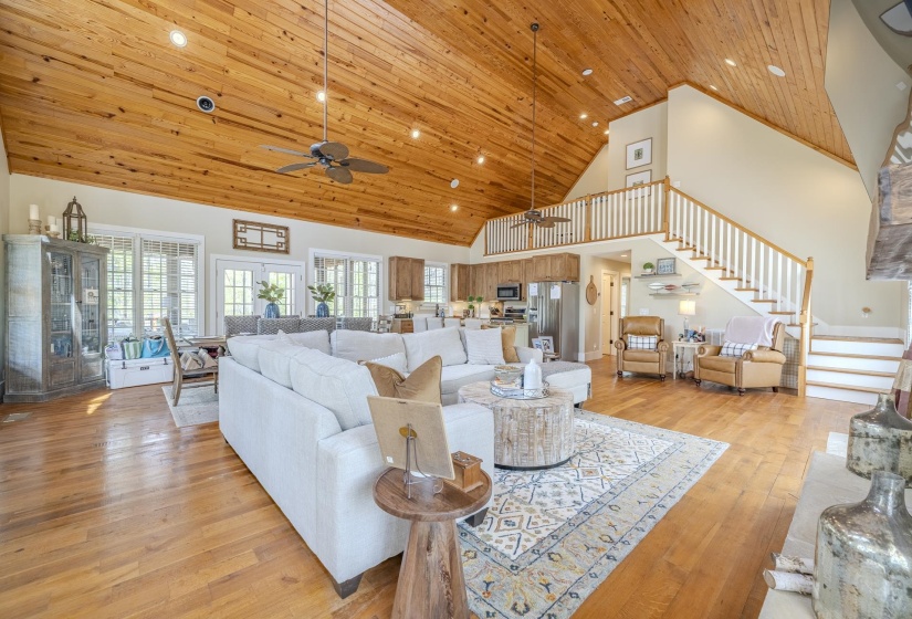 40 GENTLE RIDGE WAY, Savannah, Tennessee 38372, 3 Bedrooms Bedrooms, 8 Rooms Rooms,2 BathroomsBathrooms,Residential,For Sale,GENTLE RIDGE,10219649