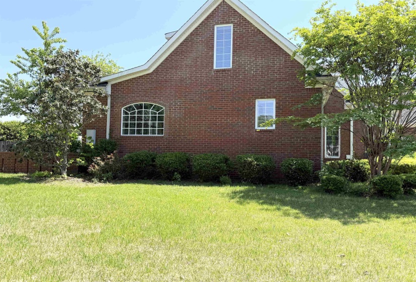 84 EAGLE TRACE RD, Covington, Tennessee 38019, 4 Bedrooms Bedrooms, 10 Rooms Rooms,3.1 BathroomsBathrooms,Residential,For Sale,EAGLE TRACE,10219652