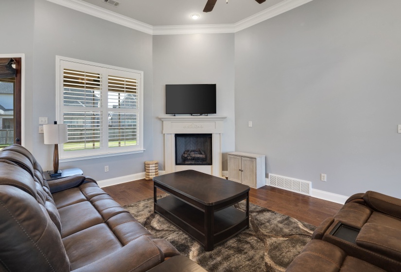 1466 CARMONY CV, Collierville, Tennessee 38017, 4 Bedrooms Bedrooms, 8 Rooms Rooms,3.1 BathroomsBathrooms,Residential,For Sale,CARMONY,10219653