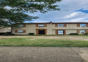 996 UNIVERSITY ST, Memphis, Tennessee 38107, 2 Bedrooms Bedrooms, ,1.1 BathroomsBathrooms,Duplexes,For Sale,UNIVERSITY,10219661