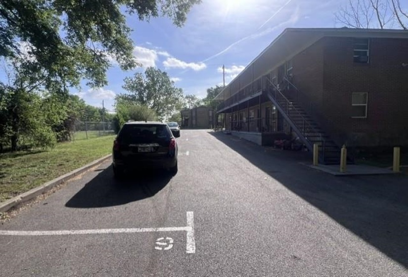 957 WELLINGTON AVE, Memphis, Tennessee 38126, ,Multi-family,For Sale,WELLINGTON,10219672