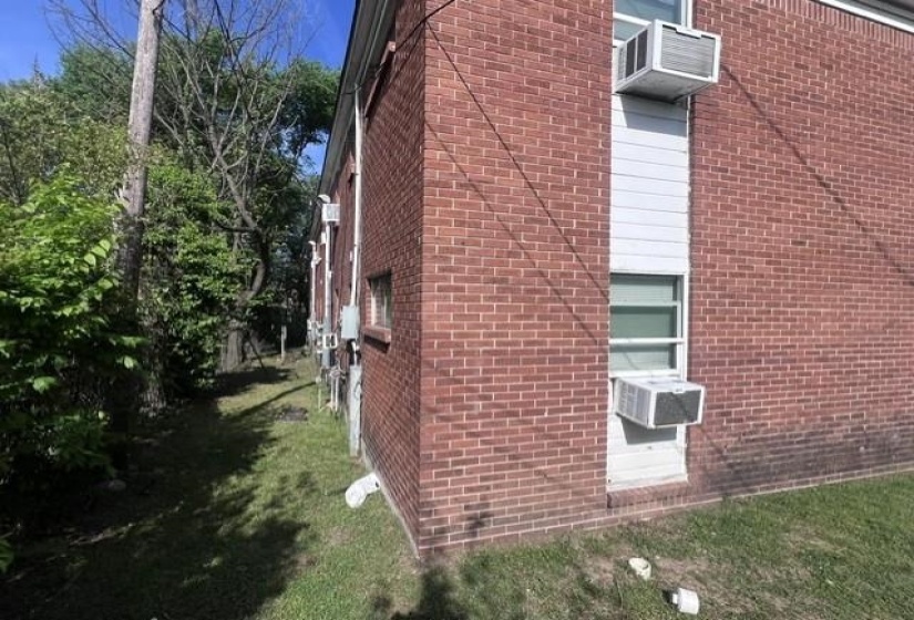 957 WELLINGTON AVE, Memphis, Tennessee 38126, ,Multi-family,For Sale,WELLINGTON,10219672