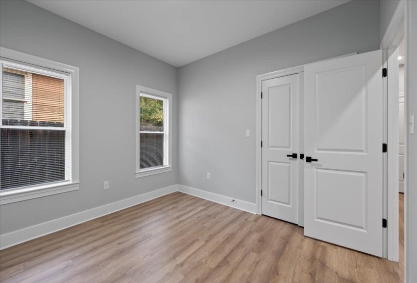 1068 BRUCE ST, Memphis, Tennessee 38104, 4 Bedrooms Bedrooms, 6 Rooms Rooms,2 BathroomsBathrooms,Rental Properties,For Sale,BRUCE,10219665