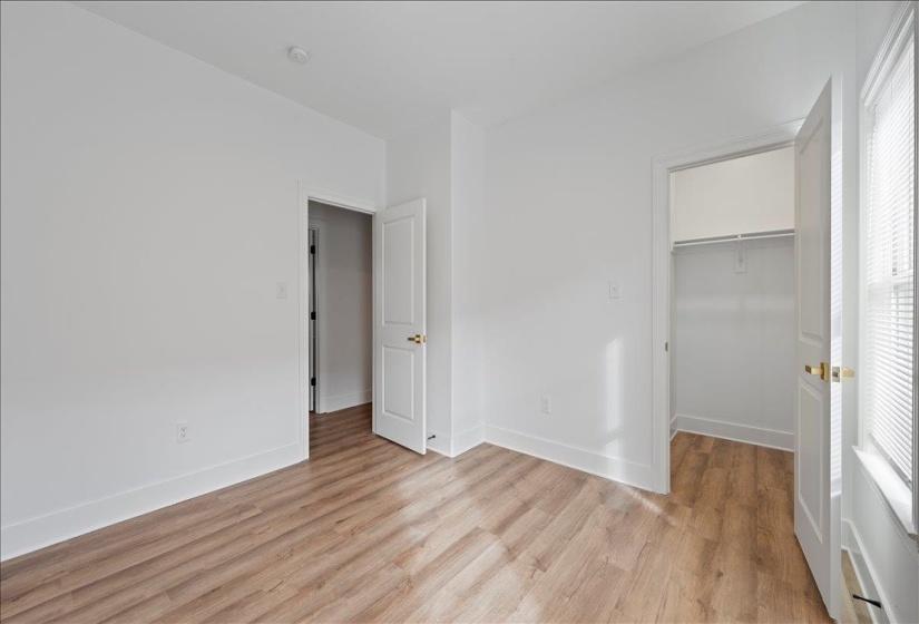1072 BRUCE ST, Memphis, Tennessee 38104, 4 Bedrooms Bedrooms, 6 Rooms Rooms,3 BathroomsBathrooms,Rental Properties,For Sale,BRUCE,10219666