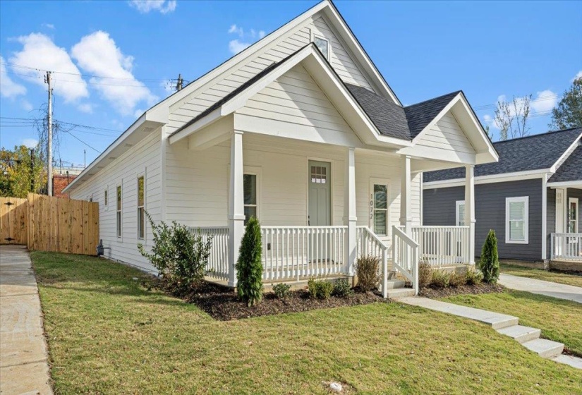 1072 BRUCE ST, Memphis, Tennessee 38104, 4 Bedrooms Bedrooms, 6 Rooms Rooms,3 BathroomsBathrooms,Rental Properties,For Sale,BRUCE,10219666