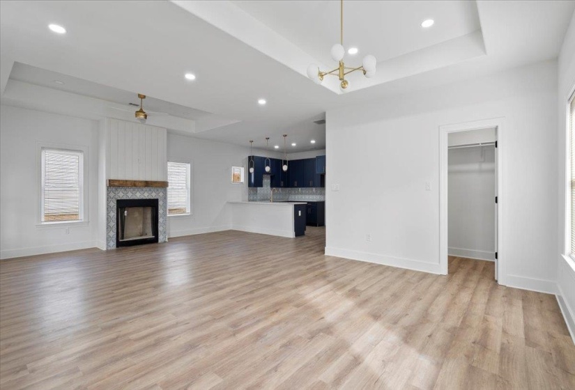 1072 BRUCE ST, Memphis, Tennessee 38104, 4 Bedrooms Bedrooms, 6 Rooms Rooms,3 BathroomsBathrooms,Rental Properties,For Sale,BRUCE,10219666