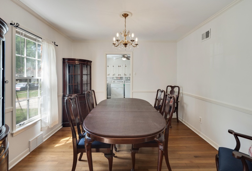 5250 SEQUOIA AVE, Memphis, Tennessee 38120, 3 Bedrooms Bedrooms, 6 Rooms Rooms,2 BathroomsBathrooms,Residential,For Sale,SEQUOIA,10219659