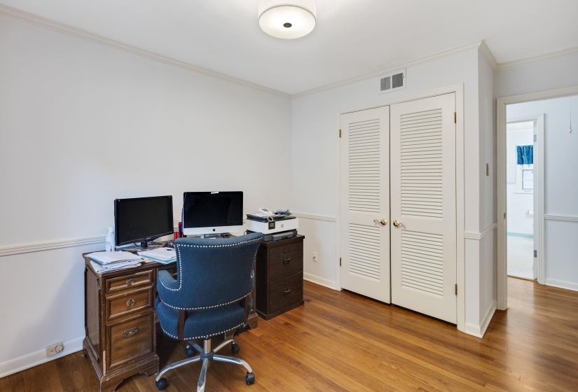 5250 SEQUOIA AVE, Memphis, Tennessee 38120, 3 Bedrooms Bedrooms, 6 Rooms Rooms,2 BathroomsBathrooms,Residential,For Sale,SEQUOIA,10219659