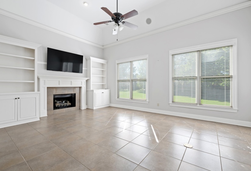 10835 WHISPER HOLLOW CV, Collierville, Tennessee 38017, 5 Bedrooms Bedrooms, 10 Rooms Rooms,4.1 BathroomsBathrooms,Residential,For Sale,WHISPER HOLLOW,10219663