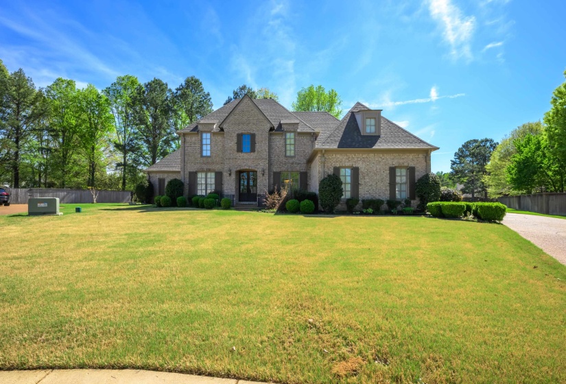 10835 WHISPER HOLLOW CV, Collierville, Tennessee 38017, 5 Bedrooms Bedrooms, 10 Rooms Rooms,4.1 BathroomsBathrooms,Residential,For Sale,WHISPER HOLLOW,10219663