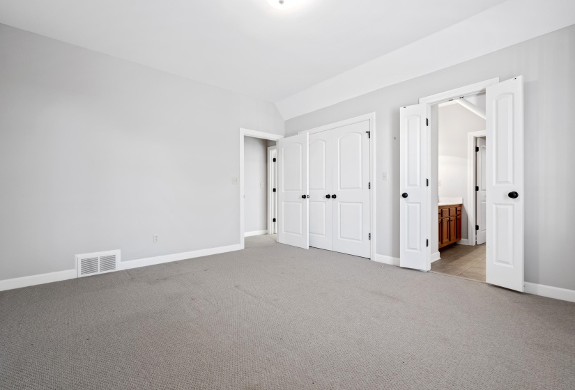 10835 WHISPER HOLLOW CV, Collierville, Tennessee 38017, 5 Bedrooms Bedrooms, 10 Rooms Rooms,4.1 BathroomsBathrooms,Residential,For Sale,WHISPER HOLLOW,10219663