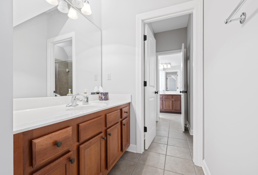 10835 WHISPER HOLLOW CV, Collierville, Tennessee 38017, 5 Bedrooms Bedrooms, 10 Rooms Rooms,4.1 BathroomsBathrooms,Residential,For Sale,WHISPER HOLLOW,10219663