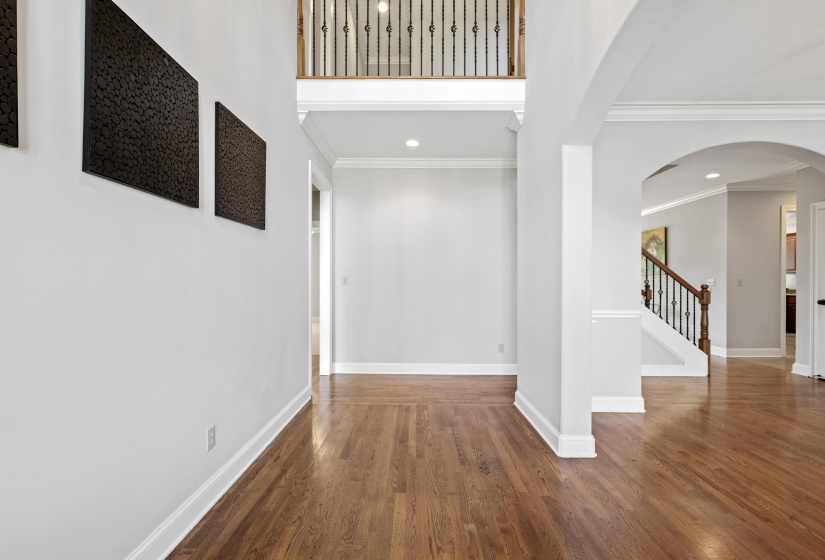 10835 WHISPER HOLLOW CV, Collierville, Tennessee 38017, 5 Bedrooms Bedrooms, 10 Rooms Rooms,4.1 BathroomsBathrooms,Residential,For Sale,WHISPER HOLLOW,10219663