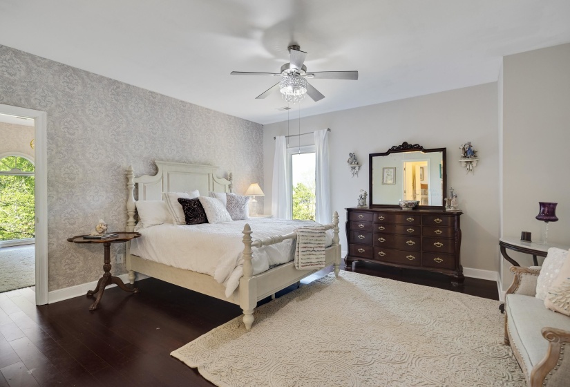 1262 AUBURN WOODS DR, Unincorporated, Tennessee 38017, 6 Bedrooms Bedrooms, 13 Rooms Rooms,5.1 BathroomsBathrooms,Residential,For Sale,AUBURN WOODS,10219676
