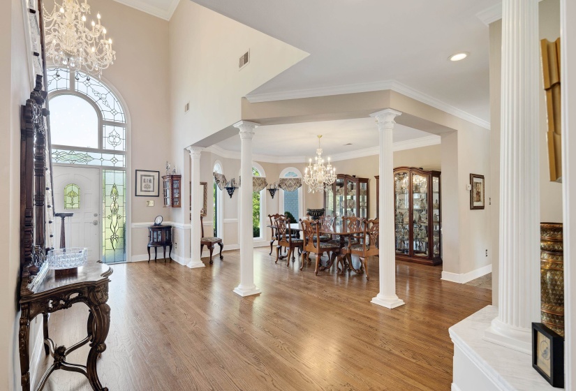 1262 AUBURN WOODS DR, Unincorporated, Tennessee 38017, 6 Bedrooms Bedrooms, 13 Rooms Rooms,5.1 BathroomsBathrooms,Residential,For Sale,AUBURN WOODS,10219676