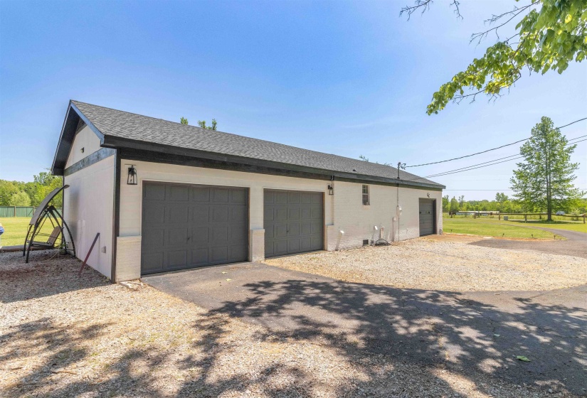 268 TAYLOR RD, Michie, Tennessee 38357, 3 Bedrooms Bedrooms, 8 Rooms Rooms,1.1 BathroomsBathrooms,Residential,For Sale,TAYLOR,10219703