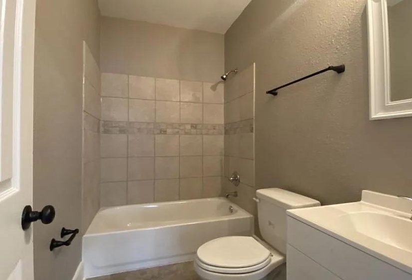 1487 SWIFT ST, Memphis, Tennessee 38109, 2 Bedrooms Bedrooms, 5 Rooms Rooms,1 BathroomBathrooms,Residential,For Sale,SWIFT,10219709