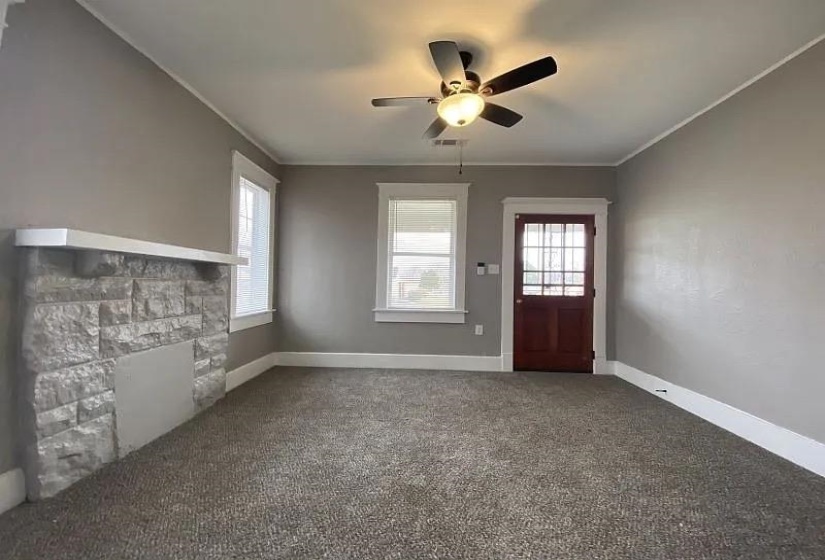 1487 SWIFT ST, Memphis, Tennessee 38109, 2 Bedrooms Bedrooms, 5 Rooms Rooms,1 BathroomBathrooms,Residential,For Sale,SWIFT,10219709