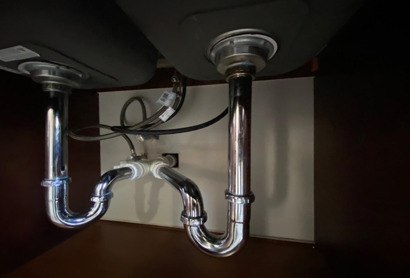 516 JEANNE DR, Memphis, Tennessee 38109, 3 Bedrooms Bedrooms, 6 Rooms Rooms,1 BathroomBathrooms,Residential,For Sale,JEANNE,10219710