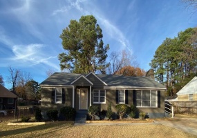 516 JEANNE DR, Memphis, Tennessee 38109, 3 Bedrooms Bedrooms, 6 Rooms Rooms,1 BathroomBathrooms,Residential,For Sale,JEANNE,10219710