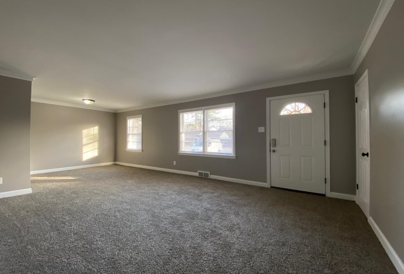 516 JEANNE DR, Memphis, Tennessee 38109, 3 Bedrooms Bedrooms, 6 Rooms Rooms,1 BathroomBathrooms,Residential,For Sale,JEANNE,10219710