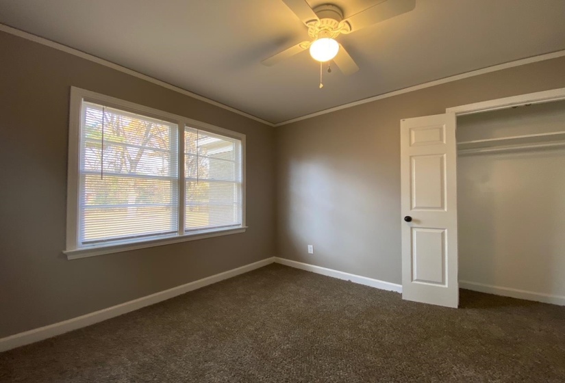 516 JEANNE DR, Memphis, Tennessee 38109, 3 Bedrooms Bedrooms, 6 Rooms Rooms,1 BathroomBathrooms,Residential,For Sale,JEANNE,10219710