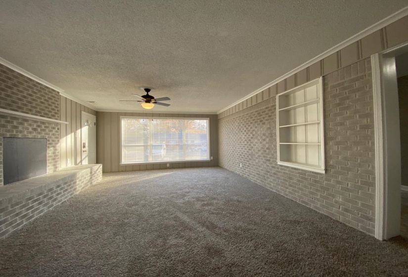 516 JEANNE DR, Memphis, Tennessee 38109, 3 Bedrooms Bedrooms, 6 Rooms Rooms,1 BathroomBathrooms,Residential,For Sale,JEANNE,10219710