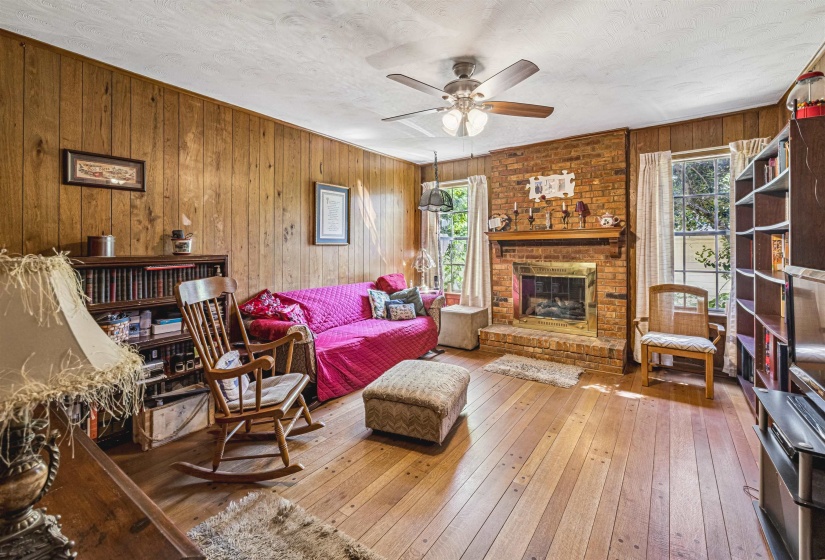 5132 STEUBEN DR, Memphis, Tennessee 38134, 4 Bedrooms Bedrooms, 8 Rooms Rooms,2.1 BathroomsBathrooms,Residential,For Sale,STEUBEN,10219711