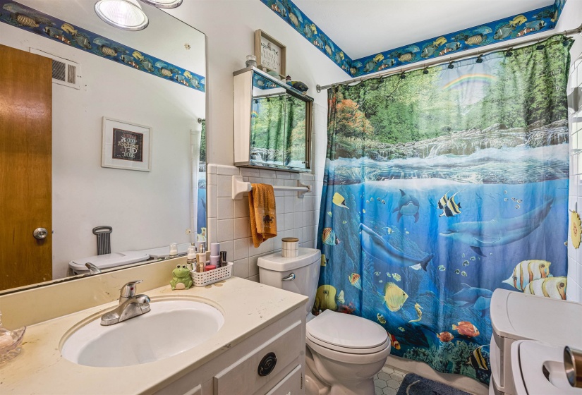 5132 STEUBEN DR, Memphis, Tennessee 38134, 4 Bedrooms Bedrooms, 8 Rooms Rooms,2.1 BathroomsBathrooms,Residential,For Sale,STEUBEN,10219711