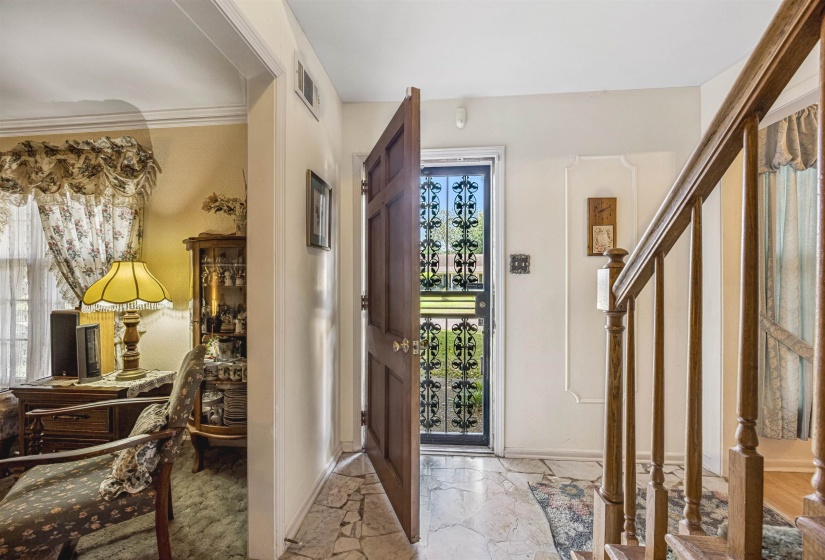 5132 STEUBEN DR, Memphis, Tennessee 38134, 4 Bedrooms Bedrooms, 8 Rooms Rooms,2.1 BathroomsBathrooms,Residential,For Sale,STEUBEN,10219711