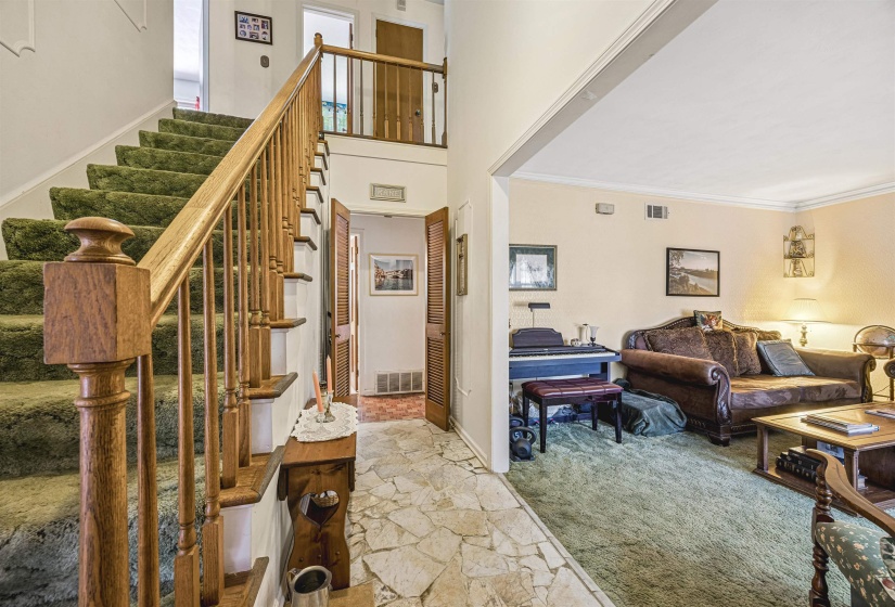 5132 STEUBEN DR, Memphis, Tennessee 38134, 4 Bedrooms Bedrooms, 8 Rooms Rooms,2.1 BathroomsBathrooms,Residential,For Sale,STEUBEN,10219711