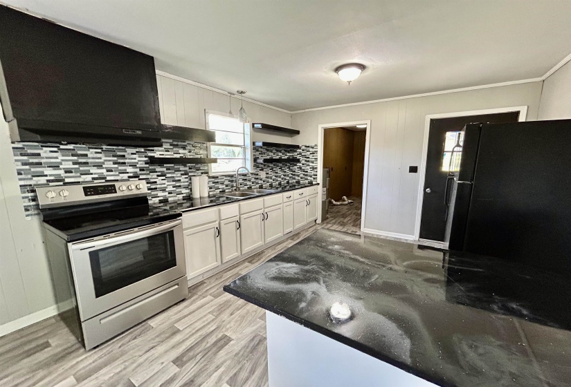 689 WILLIAMS SWITCH RD, Ripley, Tennessee 38063, 3 Bedrooms Bedrooms, 6 Rooms Rooms,1 BathroomBathrooms,Residential,For Sale,WILLIAMS SWITCH,10219713