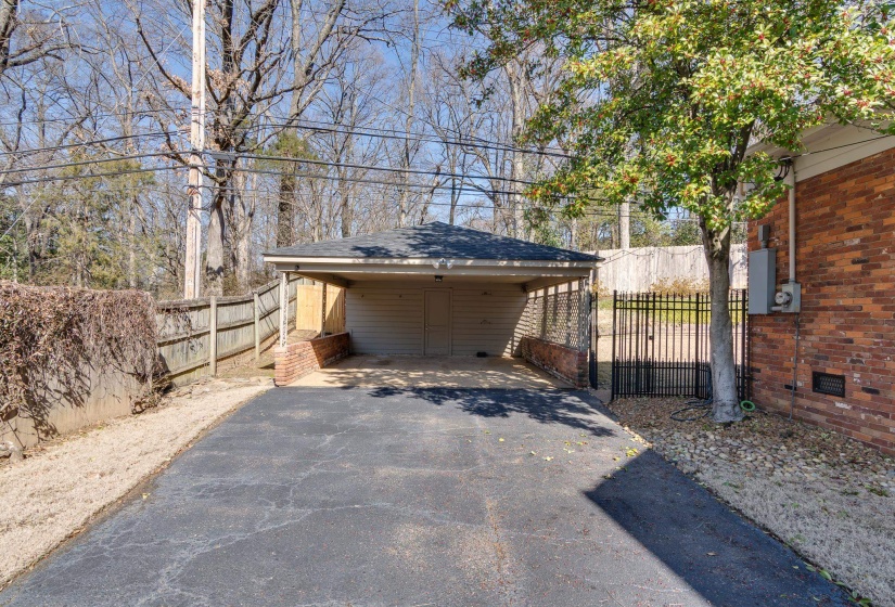 5264 ANGELA ST, Memphis, Tennessee 38120, 3 Bedrooms Bedrooms, 8 Rooms Rooms,2 BathroomsBathrooms,Residential,For Sale,ANGELA,10219715