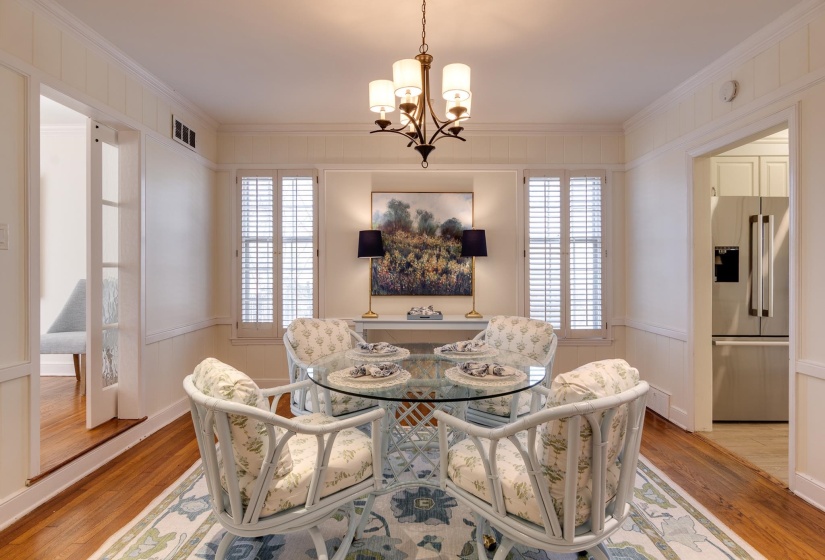 5264 ANGELA ST, Memphis, Tennessee 38120, 3 Bedrooms Bedrooms, 8 Rooms Rooms,2 BathroomsBathrooms,Residential,For Sale,ANGELA,10219715