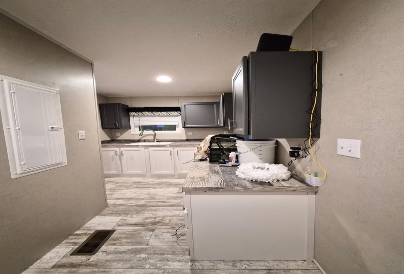 510 POTTS CHAPEL RD, Jackson, Tennessee 38305-9254, 3 Bedrooms Bedrooms, 5 Rooms Rooms,2 BathroomsBathrooms,Residential,For Sale,POTTS CHAPEL,10219717