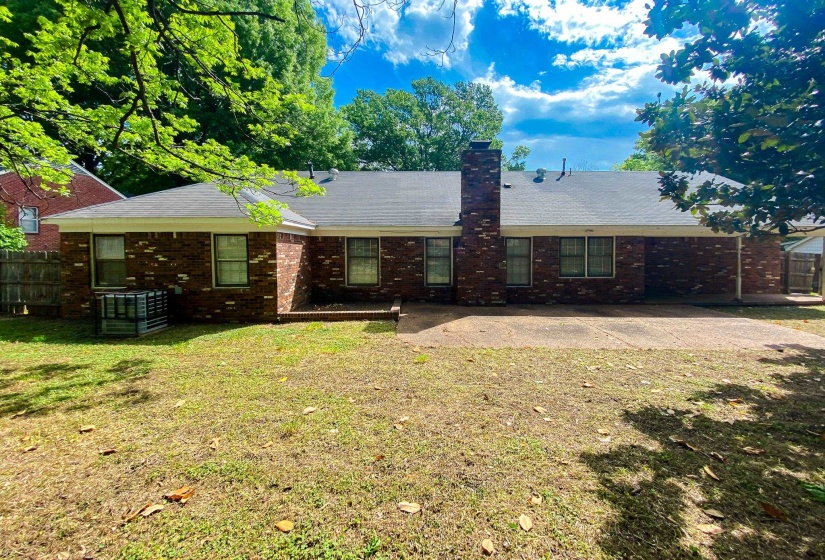 2877 KENNETH ST, Memphis, Tennessee 38128, 4 Bedrooms Bedrooms, 8 Rooms Rooms,2.1 BathroomsBathrooms,Residential,For Sale,KENNETH,10219722