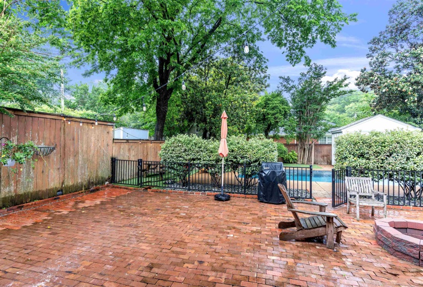 185 ALEXANDER ST, Memphis, Tennessee 38111, 4 Bedrooms Bedrooms, 8 Rooms Rooms,3.1 BathroomsBathrooms,Rental Properties,For Sale,ALEXANDER,10219747